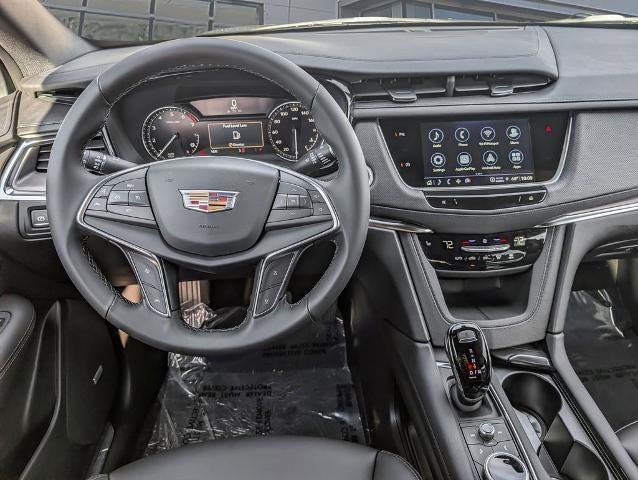 2026 Cadillac XT5 FWD Luxury