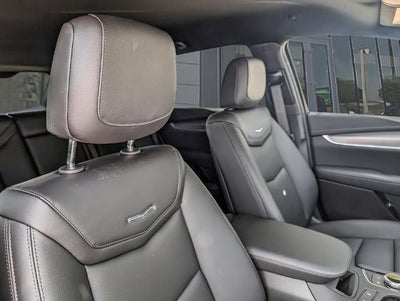 2026 Cadillac XT5 FWD Luxury