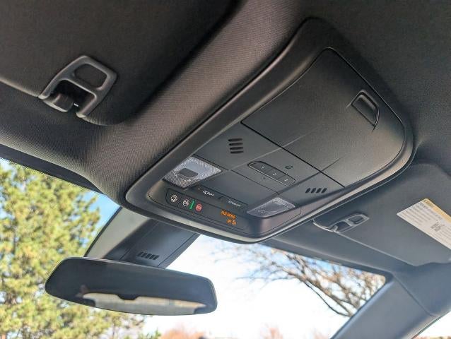 2026 Cadillac XT5 FWD Luxury