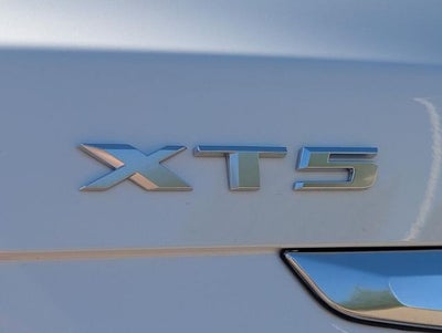 2026 Cadillac XT5 FWD Premium Luxury