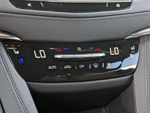 2026 Cadillac XT5 FWD Premium Luxury