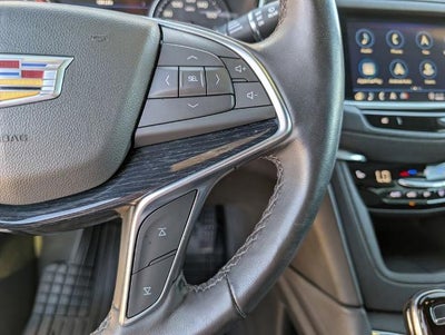 2022 Cadillac XT5 AWD Premium Luxury