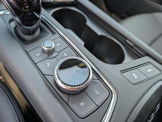 2026 Cadillac XT5 AWD Premium Luxury