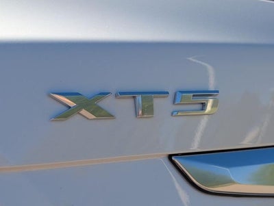 2026 Cadillac XT5 AWD Premium Luxury