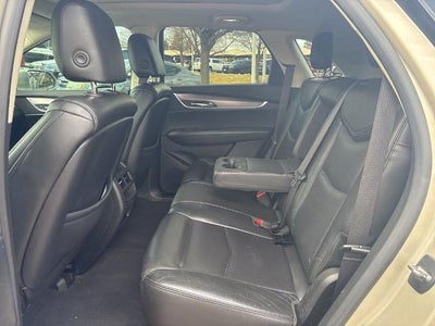 2017 Cadillac XT5 AWD 4dr Premium Luxury