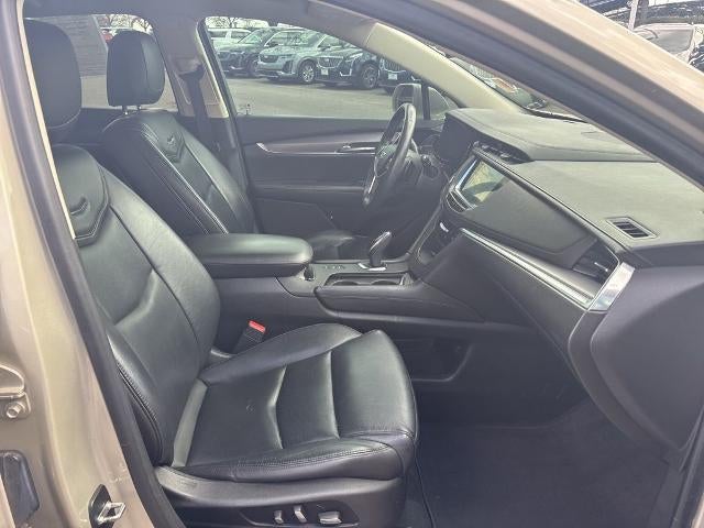 2017 Cadillac XT5 AWD 4dr Premium Luxury