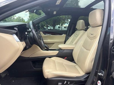 2019 Cadillac XT5 AWD 4dr Premium Luxury