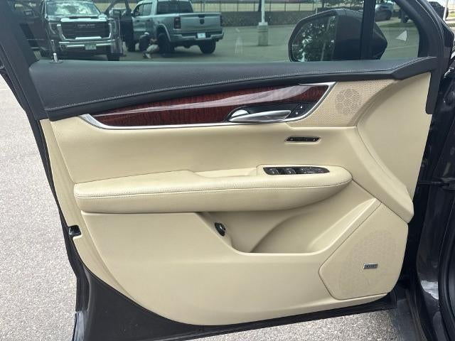 2019 Cadillac XT5 AWD 4dr Premium Luxury