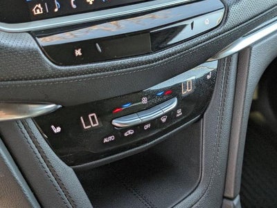 2022 Cadillac XT5 AWD Sport