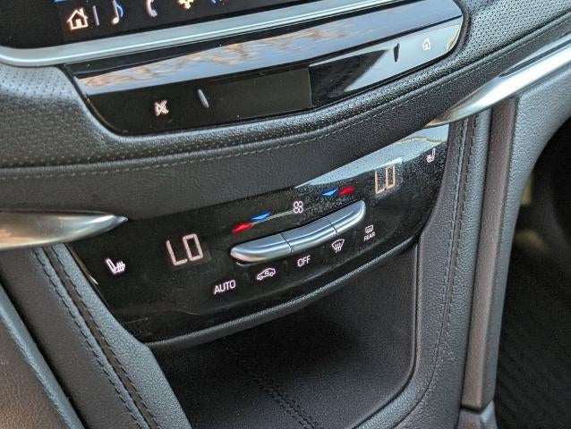 2022 Cadillac XT5 AWD Sport