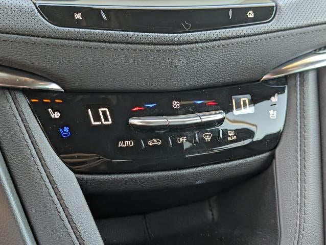 2023 Cadillac XT5 AWD Sport