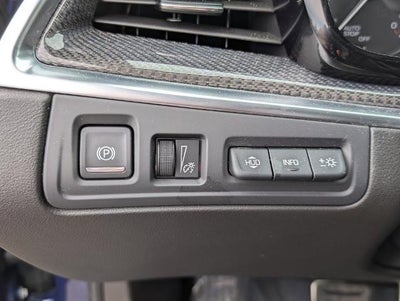 2025 Cadillac XT5 AWD Sport