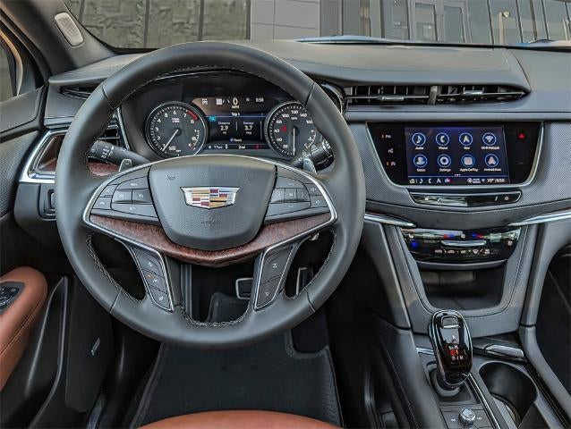 2025 Cadillac XT5 AWD Sport