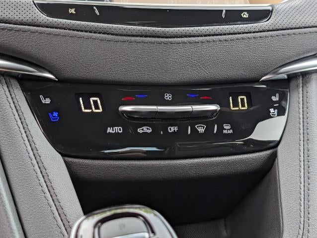 2026 Cadillac XT5 AWD Sport