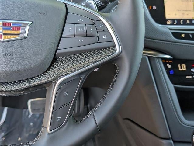 2026 Cadillac XT5 AWD Sport