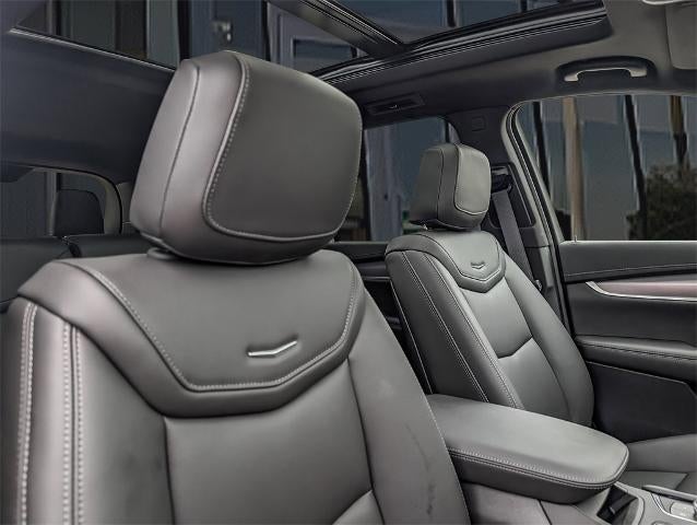 2025 Cadillac XT6 FWD Luxury