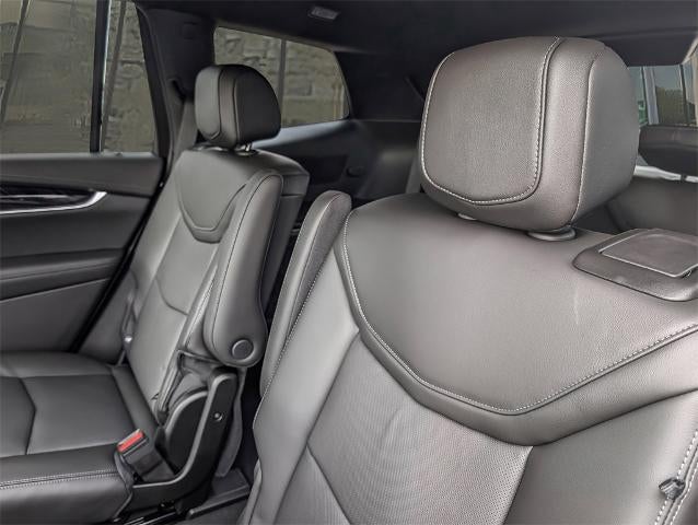 2025 Cadillac XT6 FWD Premium Luxury