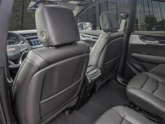 2025 Cadillac XT6 FWD Premium Luxury