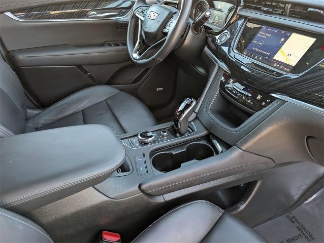 2025 Cadillac XT6 AWD Premium Luxury