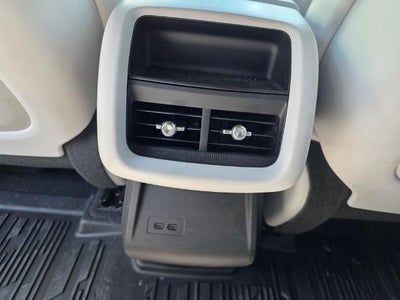 2024 Cadillac LYRIQ 4dr Luxury w/1SC