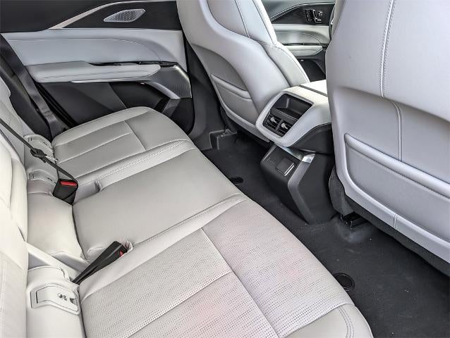 2026 Cadillac LYRIQ Premium Luxury