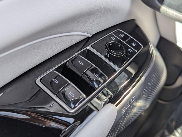 2026 Cadillac LYRIQ Premium Luxury