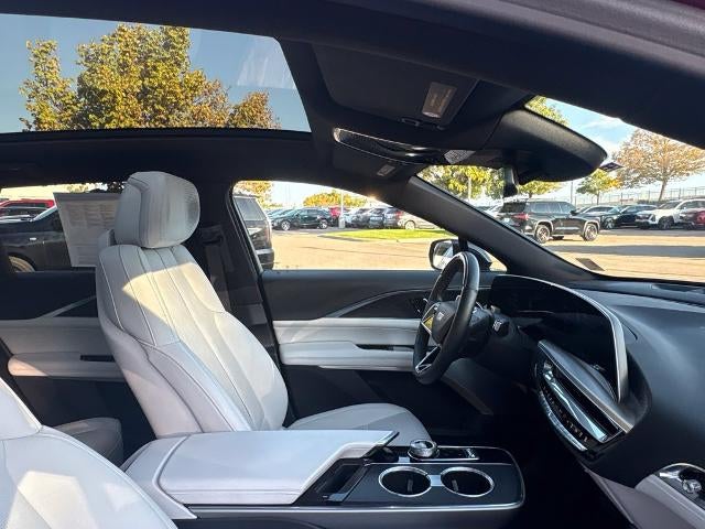 2024 Cadillac LYRIQ Luxury