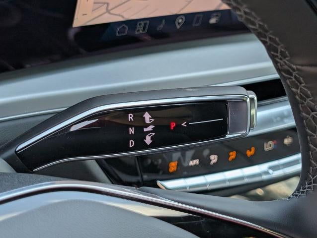 2026 Cadillac LYRIQ Premium Luxury