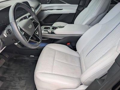 2024 Cadillac LYRIQ 4dr Luxury w/1SD