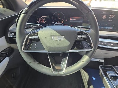 2024 Cadillac LYRIQ 4dr Luxury w/1SD