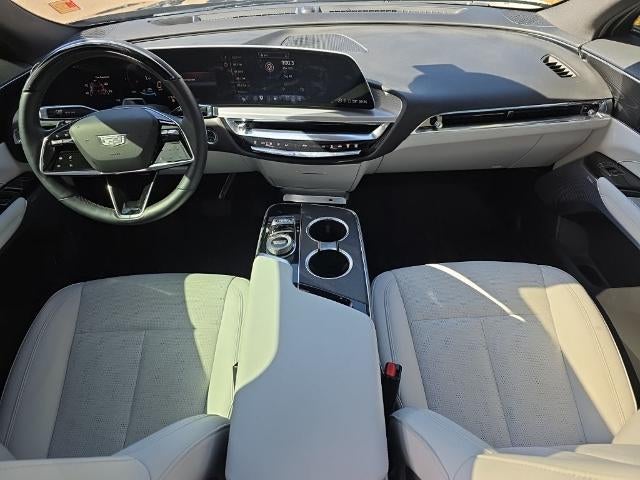 2024 Cadillac LYRIQ 4dr Luxury w/1SD