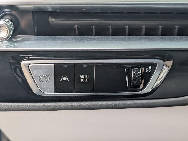 2024 Cadillac LYRIQ 4dr Luxury w/1SD