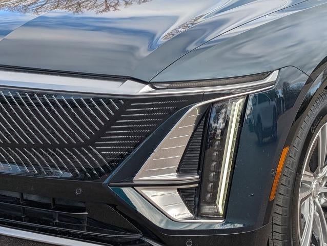 2024 Cadillac LYRIQ 4dr Luxury w/1SD