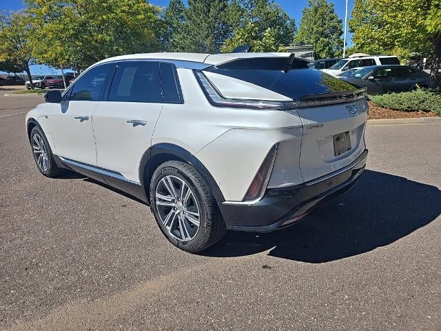 2024 Cadillac LYRIQ 4dr Luxury w/1SD