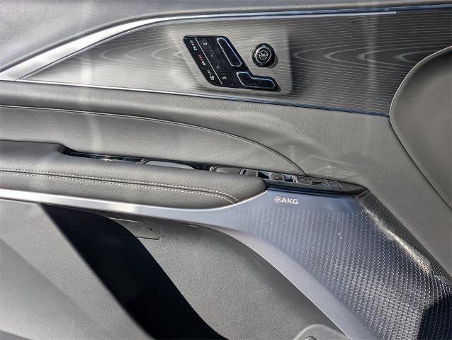 2026 Cadillac LYRIQ Premium Luxury