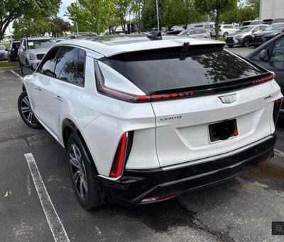 2024 Cadillac LYRIQ 4dr Luxury w/1SD