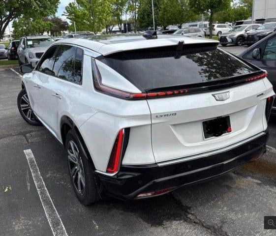 2024 Cadillac LYRIQ 4dr Luxury w/1SD