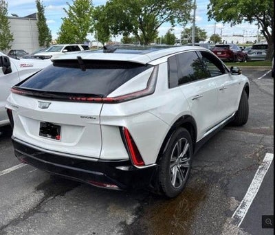 2024 Cadillac LYRIQ 4dr Luxury w/1SD