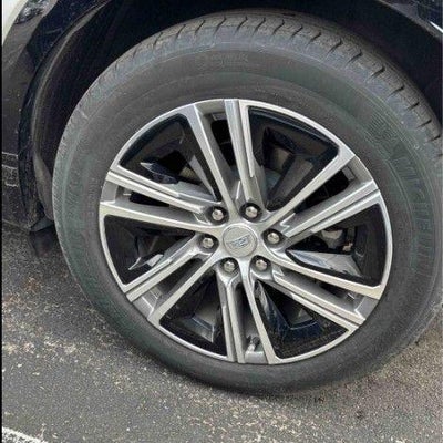 2024 Cadillac LYRIQ 4dr Luxury w/1SD