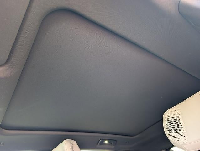 2024 Cadillac LYRIQ 4dr Luxury w/1SE