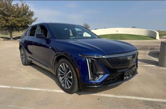 2024 Cadillac LYRIQ Sport