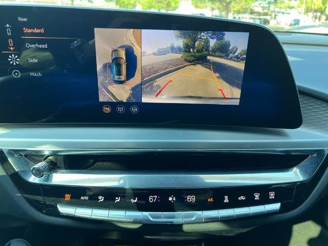 2024 Cadillac LYRIQ Sport