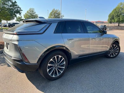 2024 Cadillac LYRIQ Sport