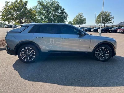 2024 Cadillac LYRIQ Sport