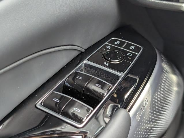 2027 Cadillac LYRIQ Signature Luxury