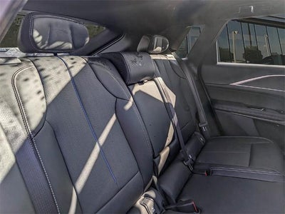 2025 Cadillac LYRIQ Sport