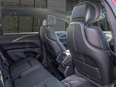 2025 Cadillac LYRIQ Sport