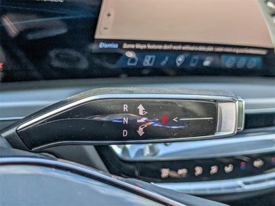 2025 Cadillac LYRIQ Sport