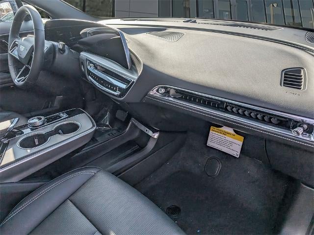 2025 Cadillac LYRIQ Sport