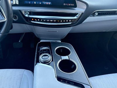 2024 Cadillac LYRIQ Sport